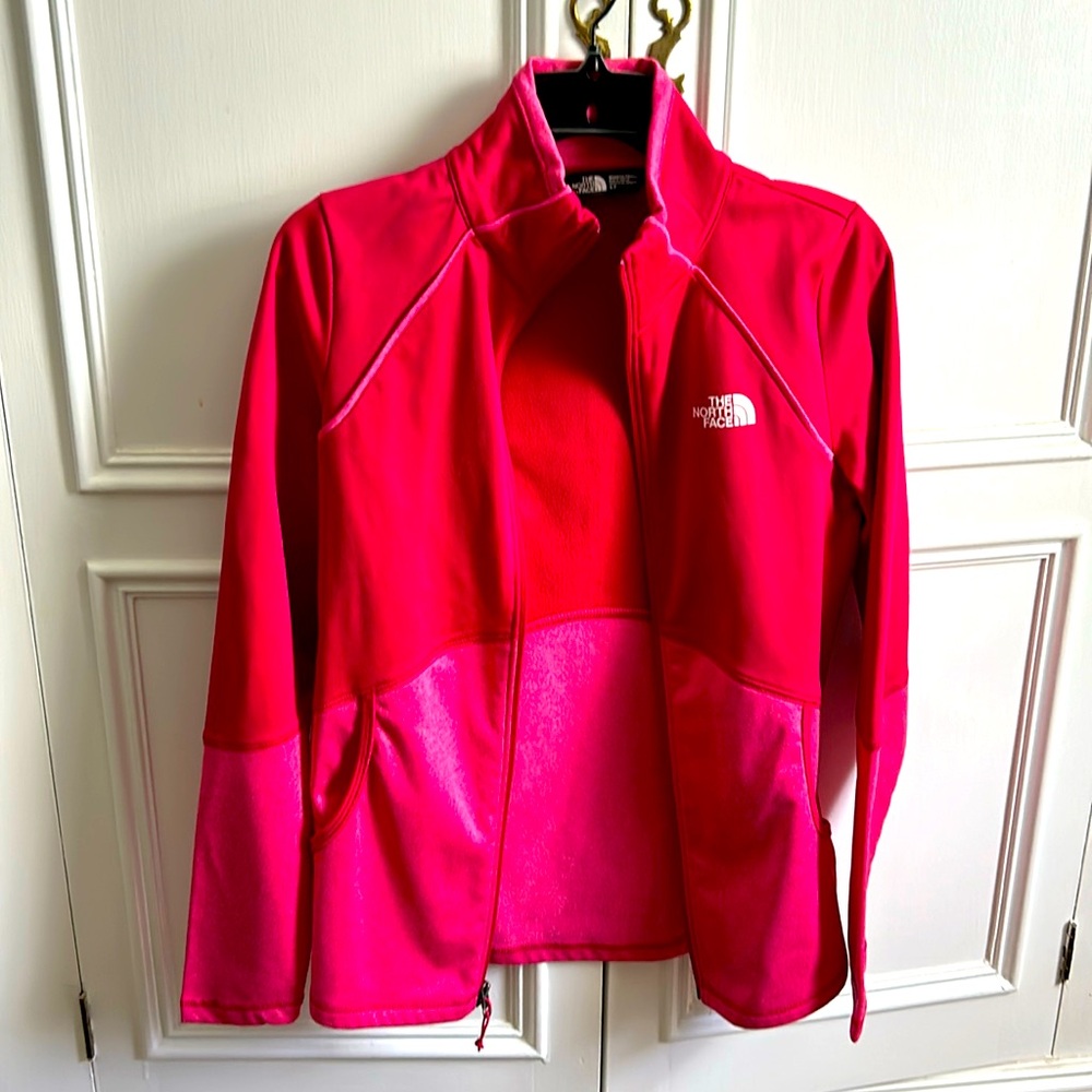 Women’s Northface light weight soft shell zip up jacket sz small
